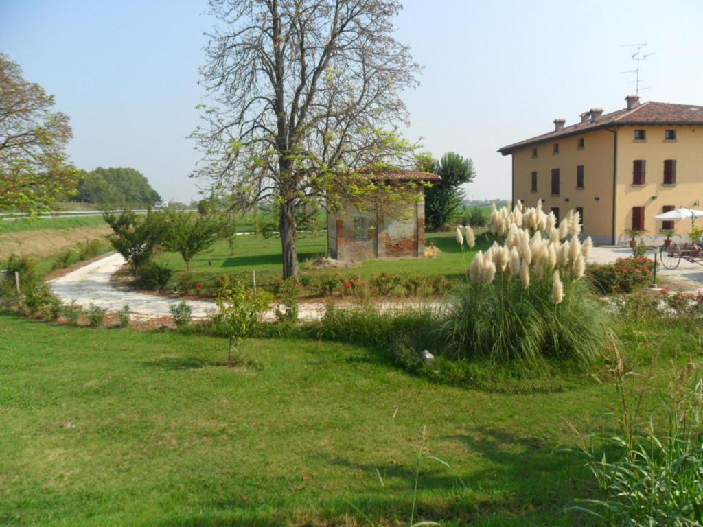 Agriturismo Al Navile Malalbergo Экстерьер фото