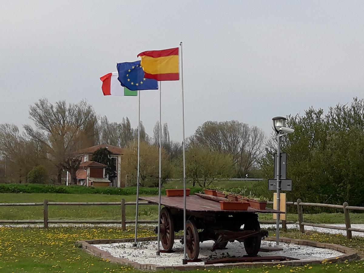 Agriturismo Al Navile Malalbergo Экстерьер фото